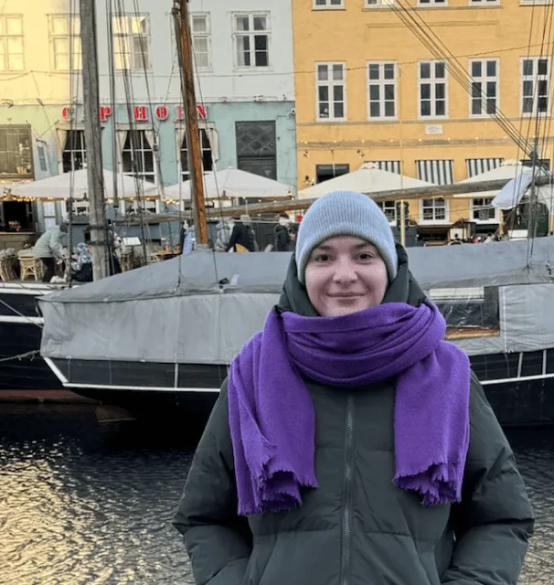 Lejla Kratina by the harbour in Copenhagen